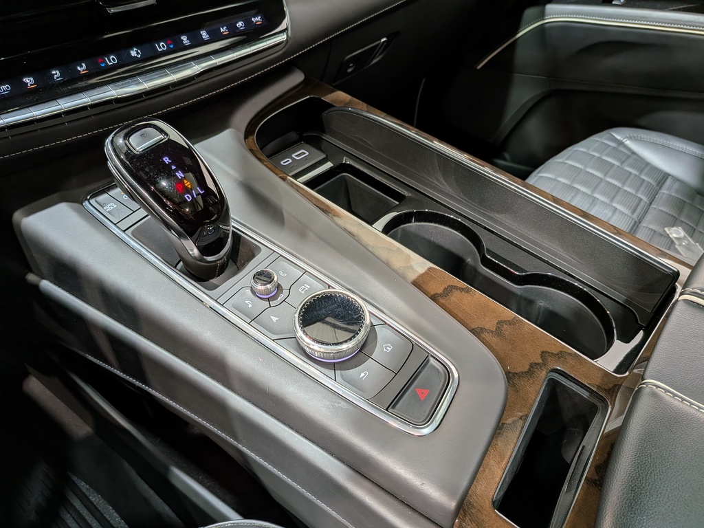 Cadillac Escalade 2023