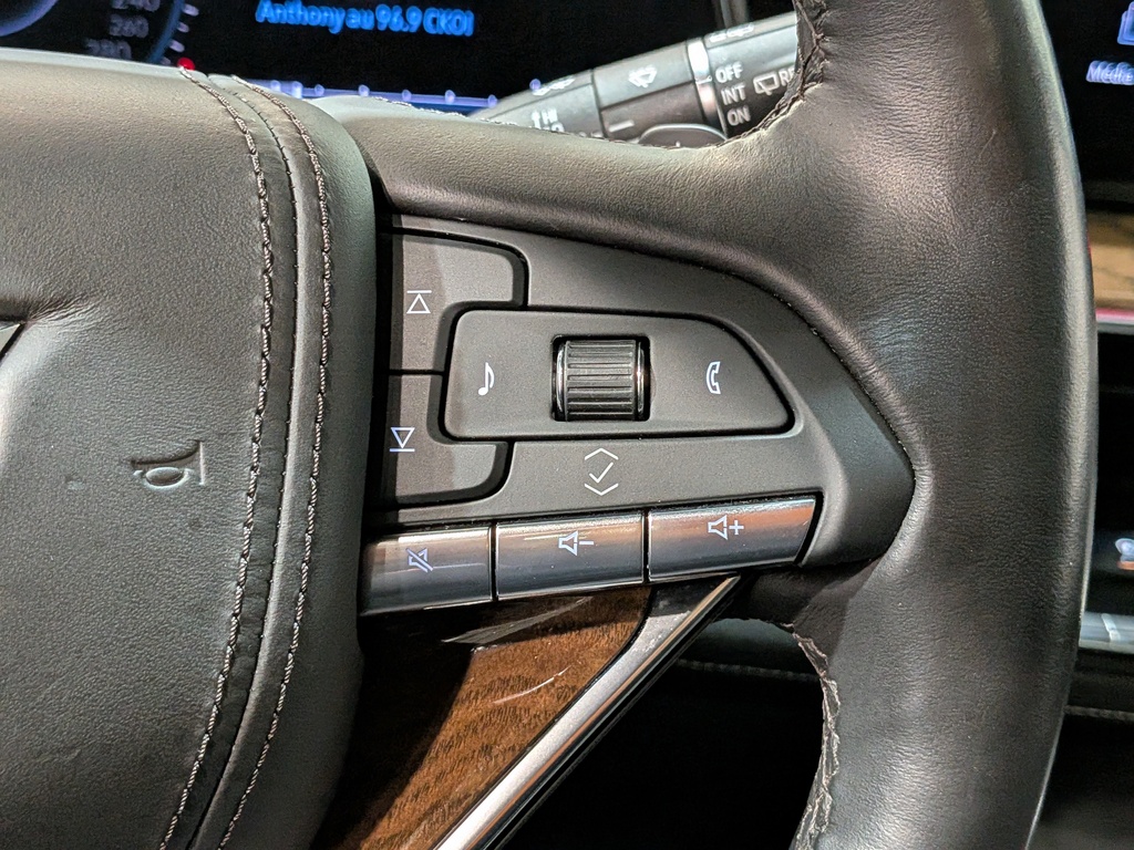 Cadillac Escalade 2023