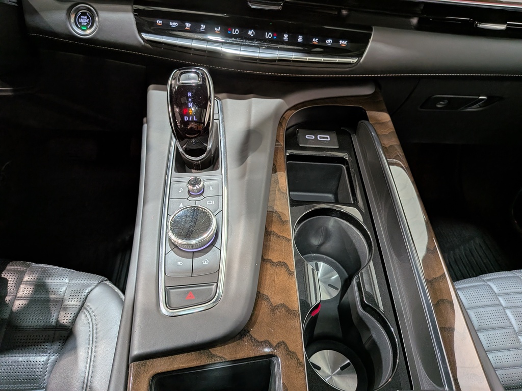 Cadillac Escalade 2023