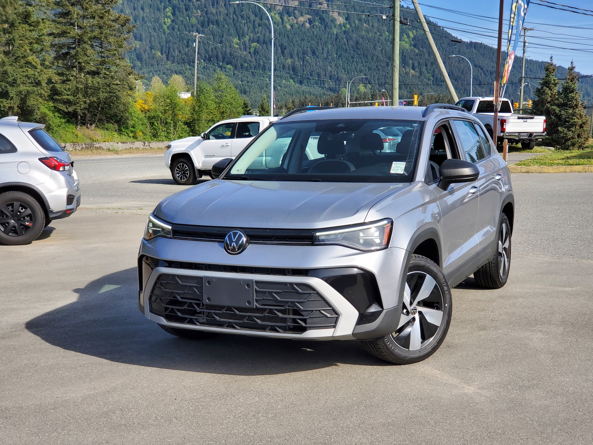 2025 Volkswagen Taos