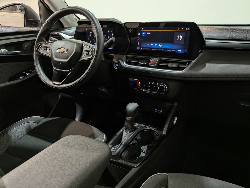 Chevrolet TrailBlazer 2024