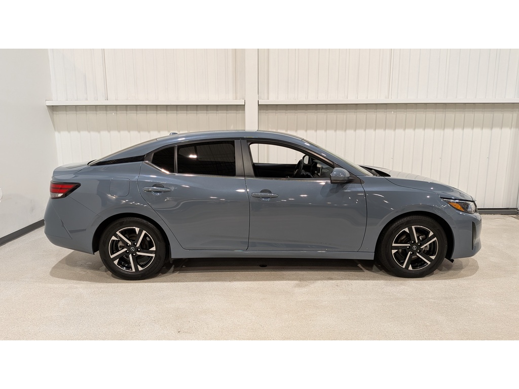 Nissan Sentra 2024