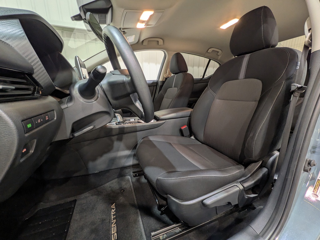Nissan Sentra 2024