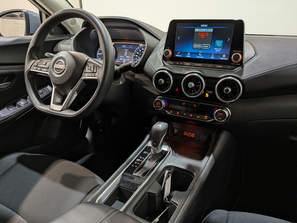 Nissan Sentra 2024