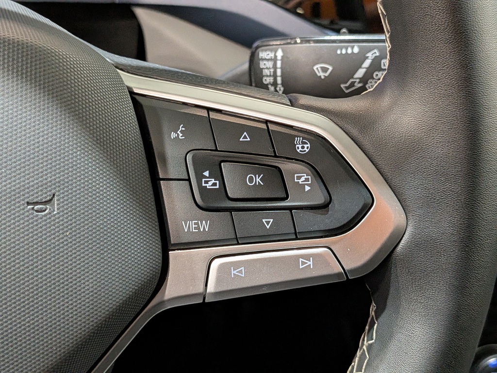 Volkswagen Taos 2024