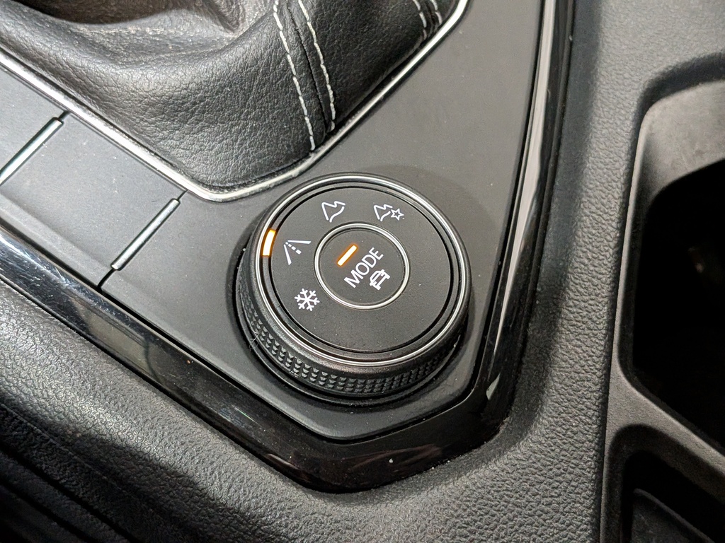 Volkswagen Taos 2024