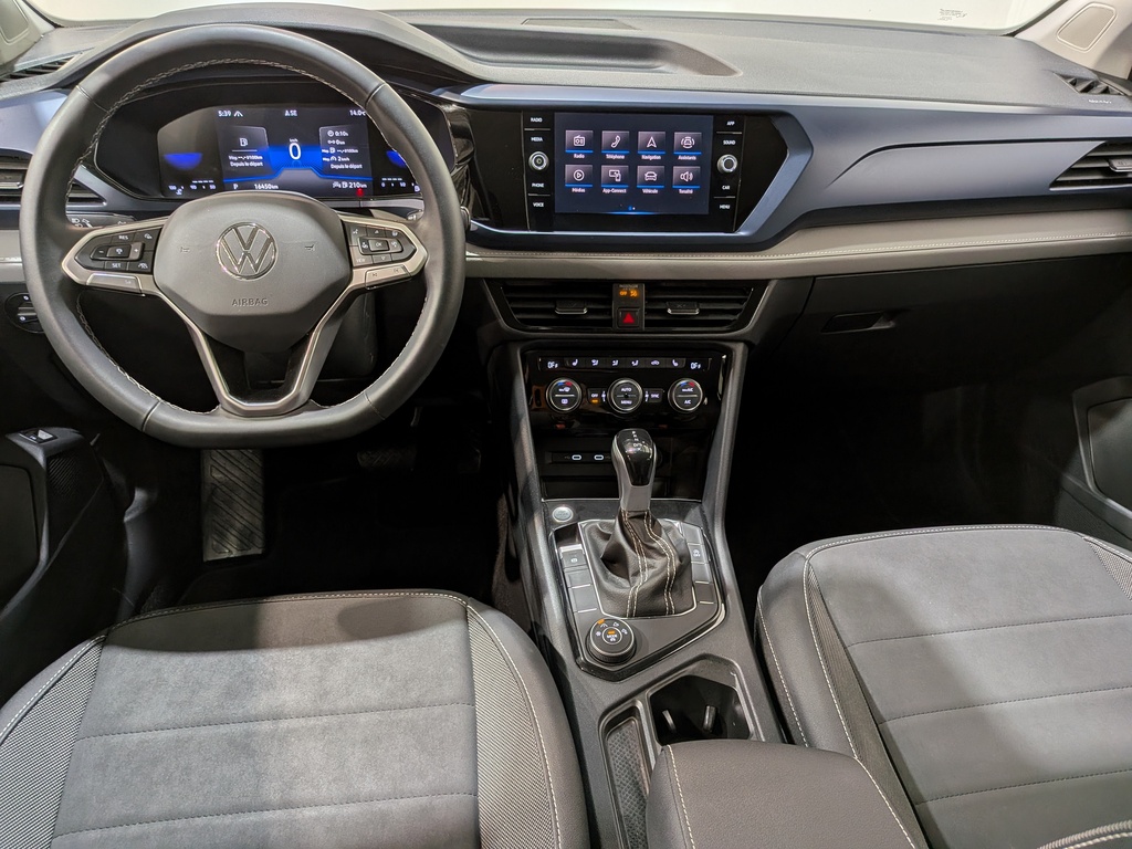 Volkswagen Taos 2024