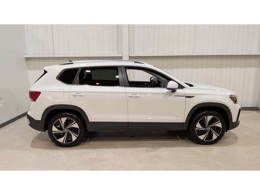 Volkswagen Taos 2024