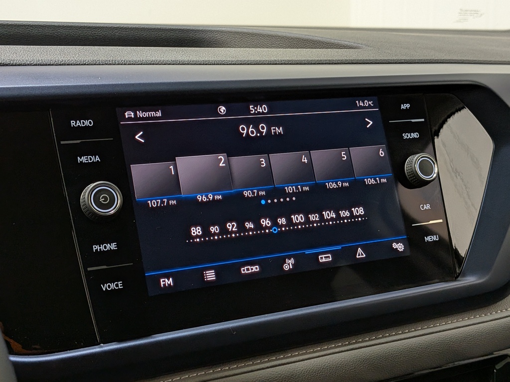 Volkswagen Taos 2024