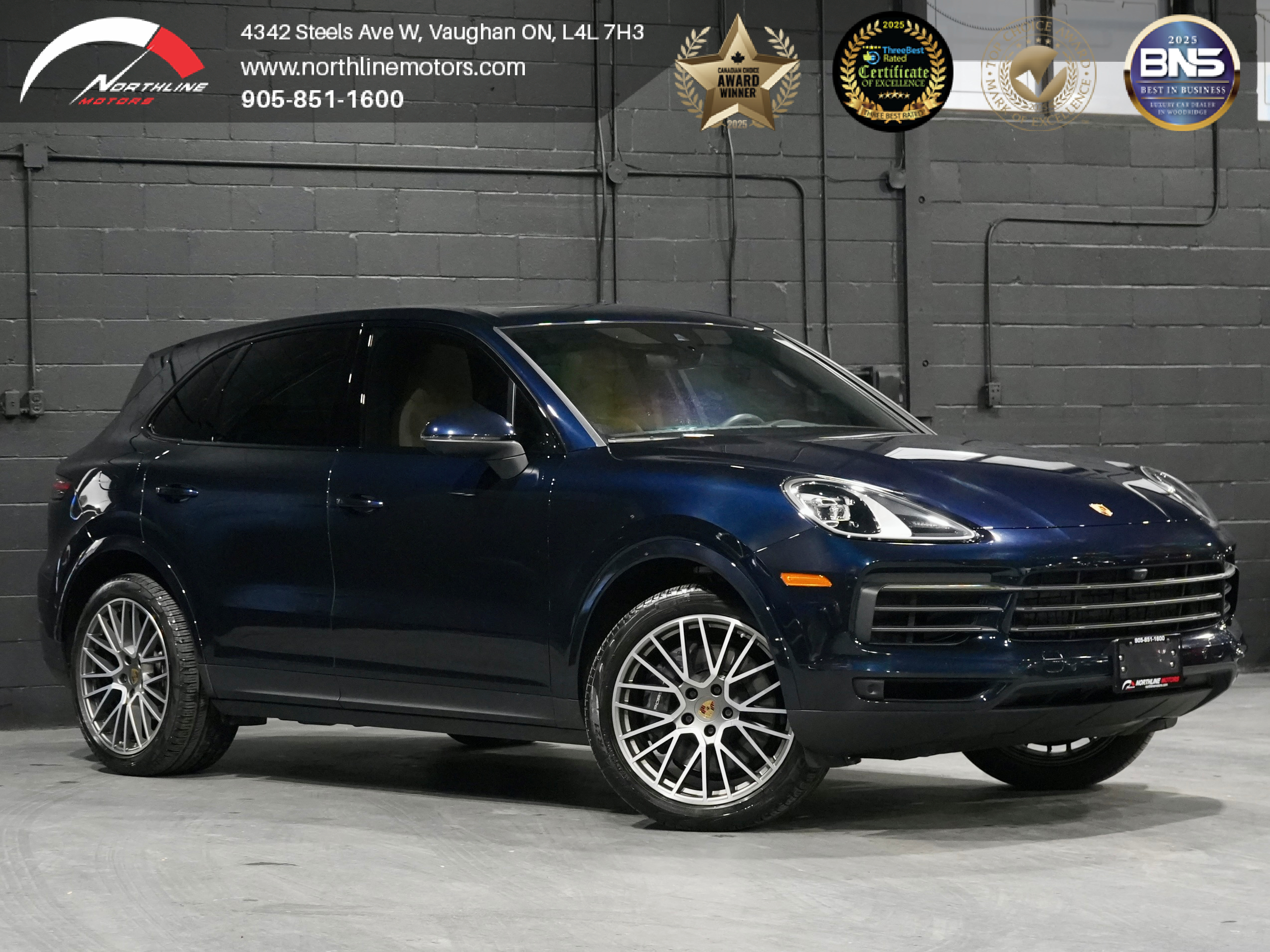 2022 Porsche Cayenne Platinum Edition AWD
