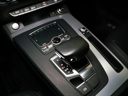 used 2018 Audi Q5 car, priced at $21,900