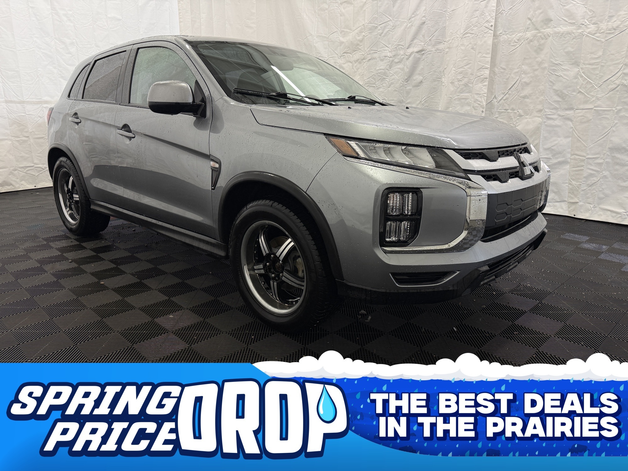 2023 Mitsubishi RVR ES FWD