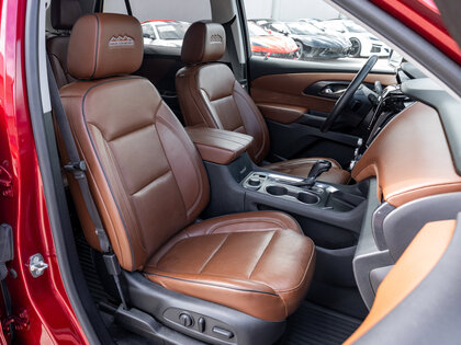 used 2018 Chevrolet Traverse car, priced at $24,795