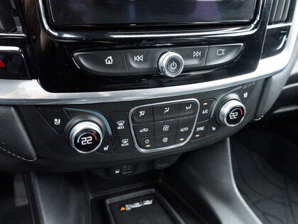 used 2022 Chevrolet Traverse car, priced at $40,995
