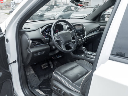 used 2022 Chevrolet Traverse car, priced at $40,995