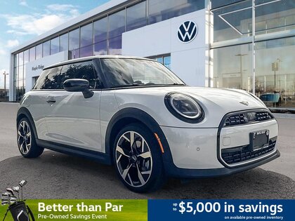 used 2025 MINI 3 Door car, priced at $33,748