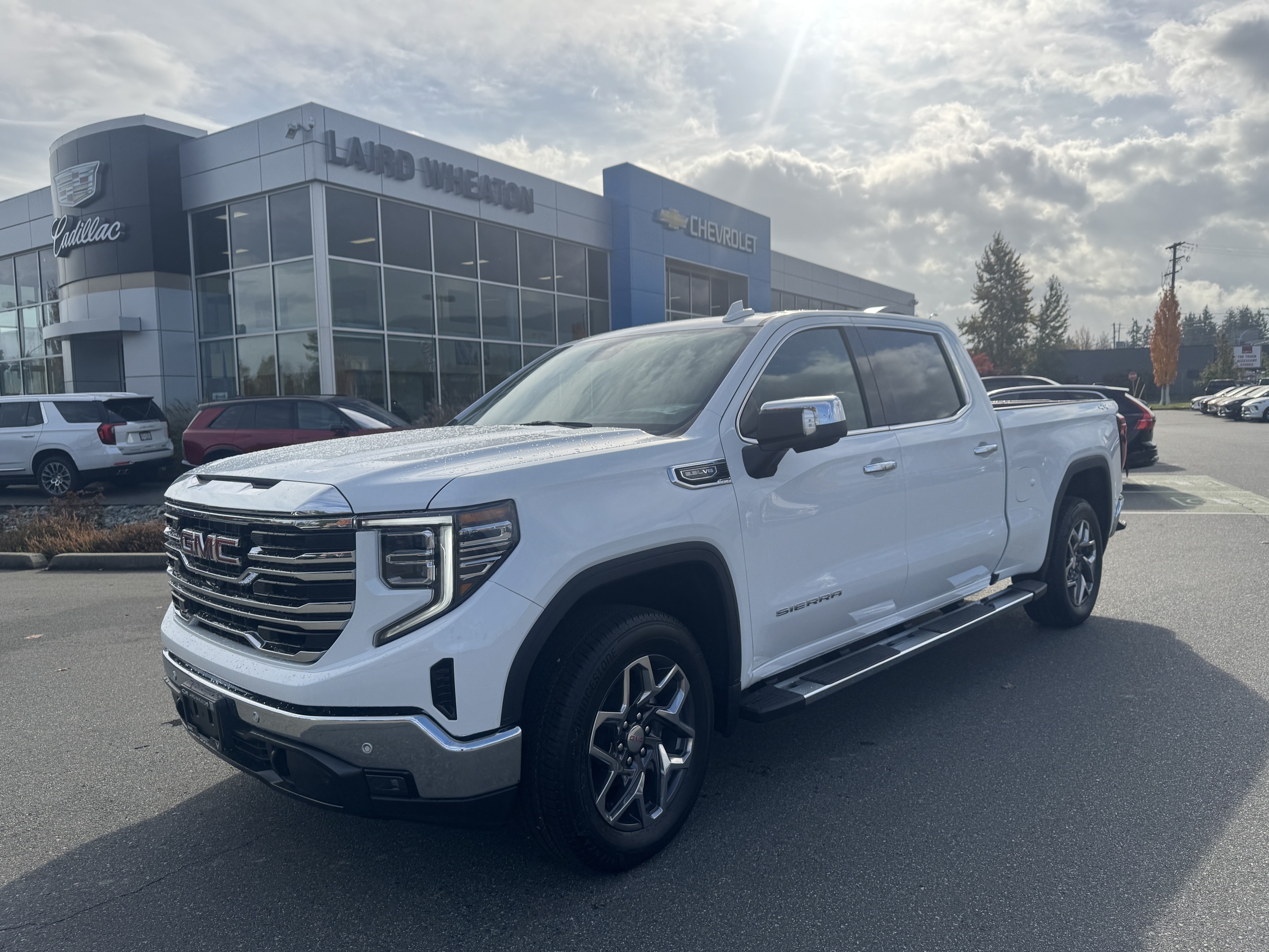 2026 GMC Sierra 1500 SLT 4X4