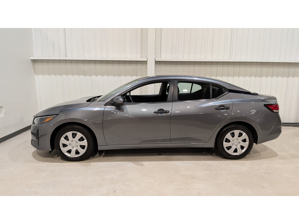 Nissan Sentra 2024