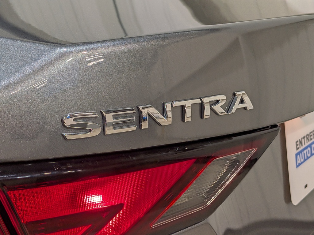 Nissan Sentra 2024