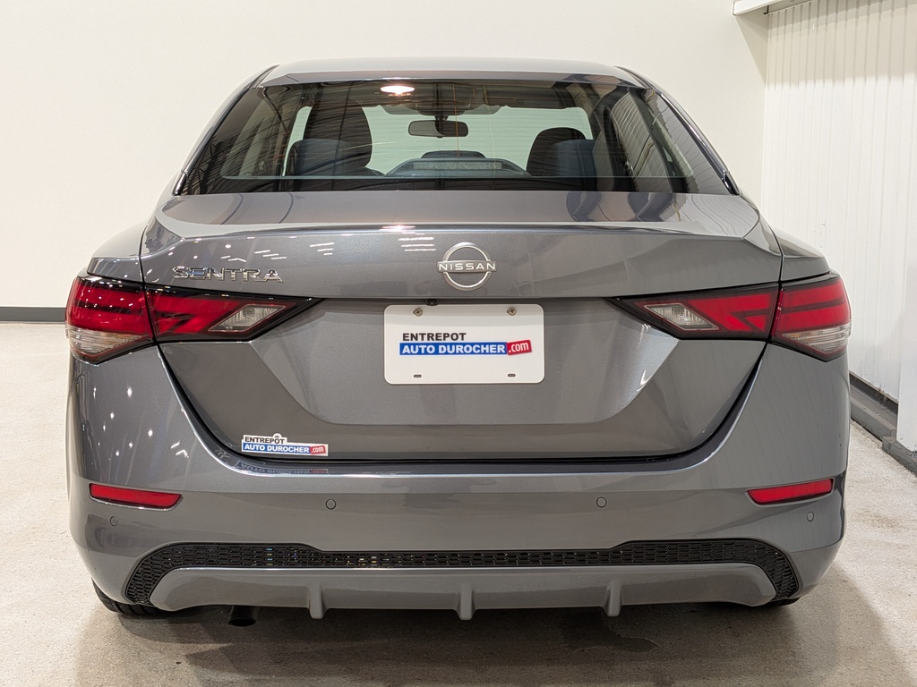 Nissan Sentra 2024