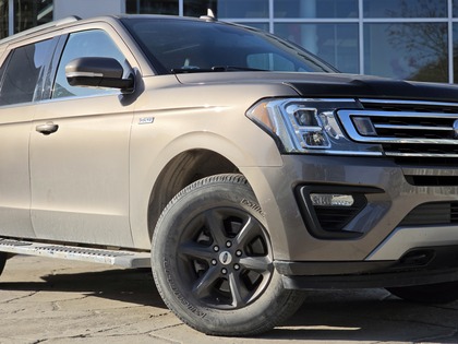 used 2018 Ford Expedition car, priced at $36,995