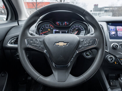 used 2017 Chevrolet Cruze car, priced at $9,995