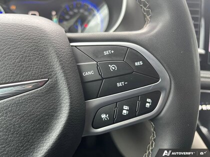 used 2022 Chrysler Pacifica car, priced at $26,987