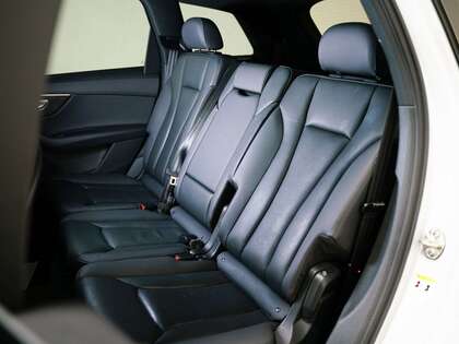 used 2021 Audi Q7 car, priced at $31,900
