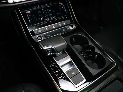 used 2021 Audi Q7 car, priced at $31,900