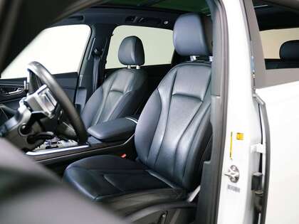 used 2021 Audi Q7 car, priced at $31,900