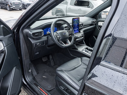 used 2024 Ford Explorer car, priced at $56,995