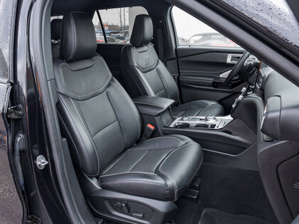 used 2024 Ford Explorer car, priced at $56,995