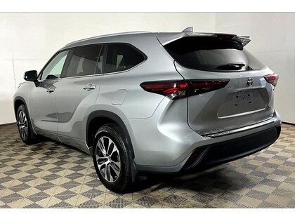 used 2024 Toyota Highlander car, priced at $56,998