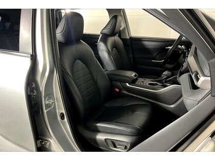 used 2024 Toyota Highlander car, priced at $56,998