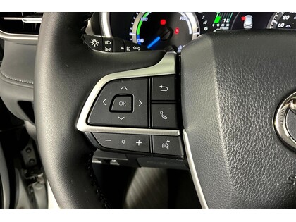 used 2024 Toyota Highlander car, priced at $56,998
