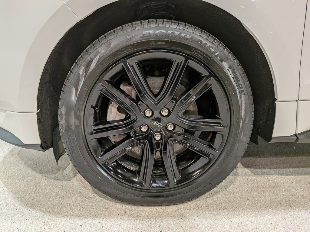 Ford Edge 2022