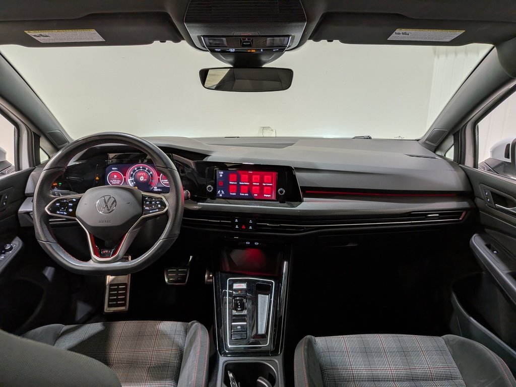 Volkswagen Golf GTI 2024