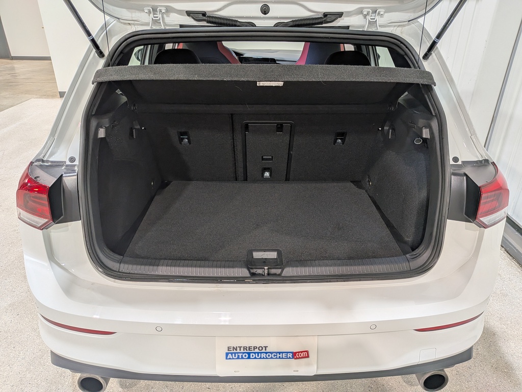 Volkswagen Golf GTI 2024