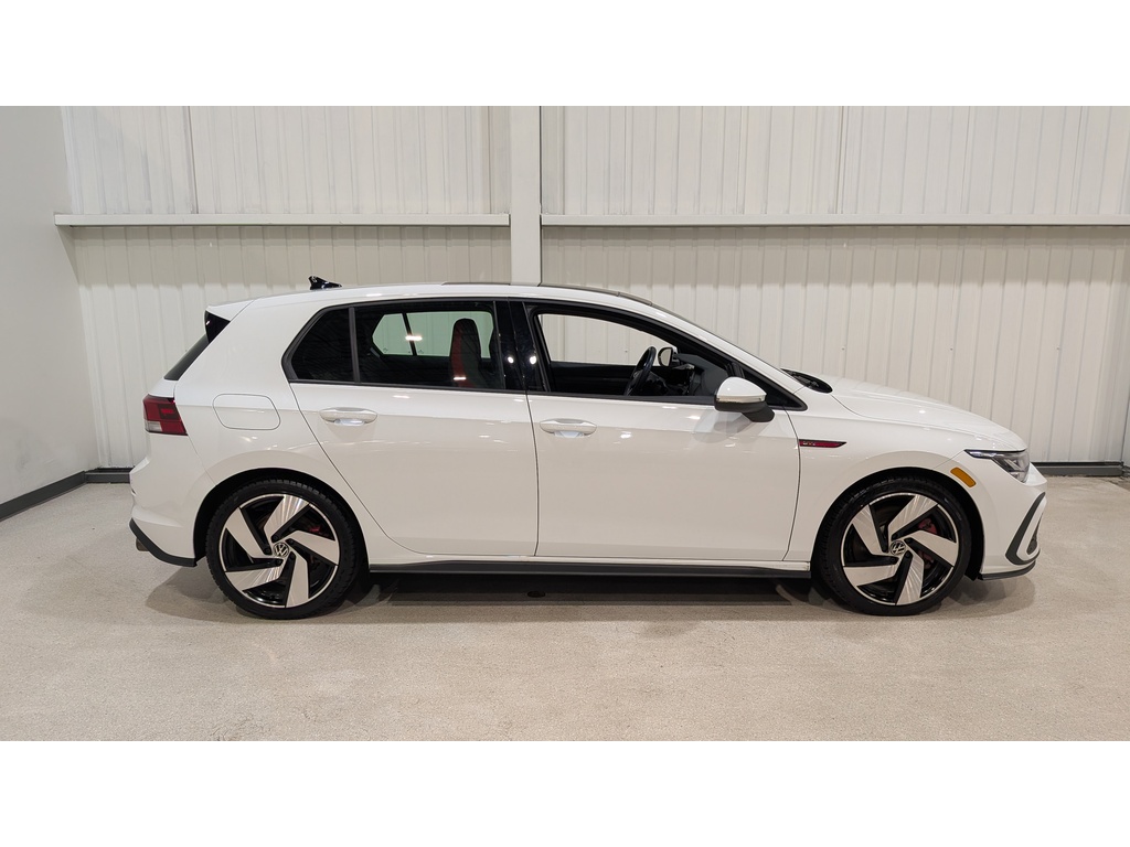 Volkswagen Golf GTI 2024