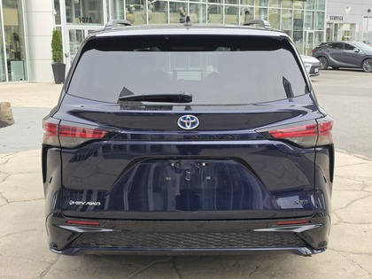 used 2025 Toyota Sienna car, priced at $65,995