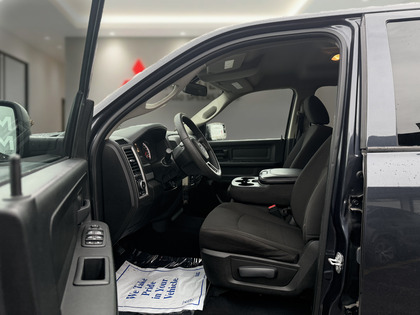 used 2020 Ram 1500 Classic car, priced at $33,950