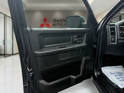 used 2020 Ram 1500 Classic car, priced at $33,950