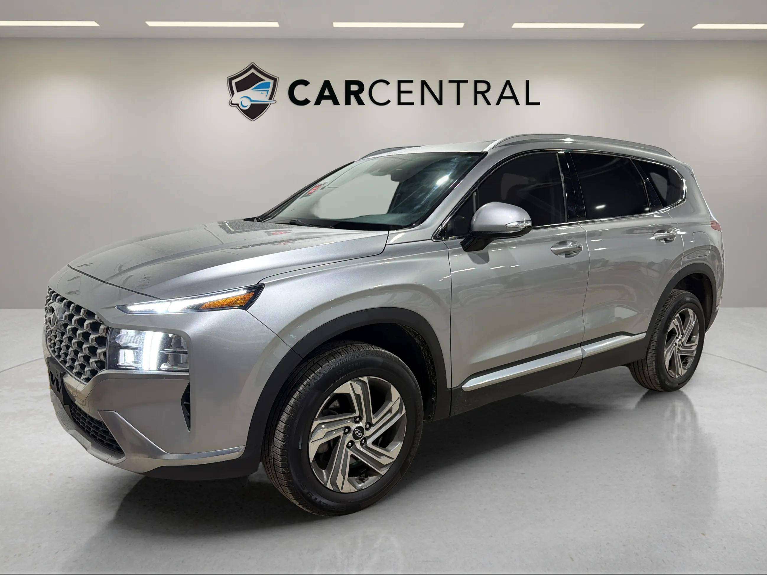 Silver 2021 Hyundai Santa Fe Preferred AWD SUV / Crossover 8-Speed Automatic
