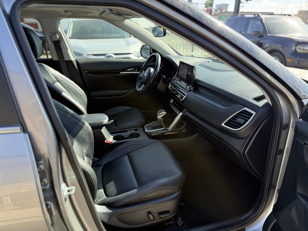 2021 Kia Seltos — view 14