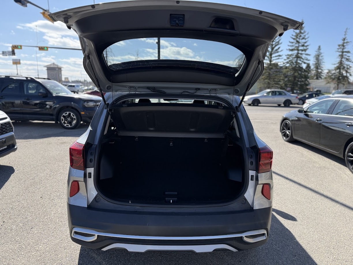 2021 Kia Seltos — view 6