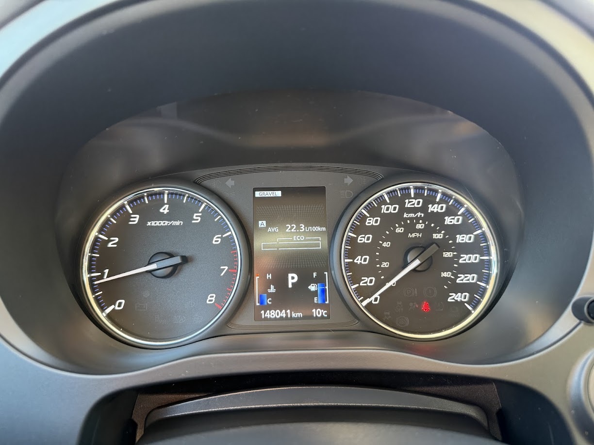 2020 Mitsubishi Outlander — view 15
