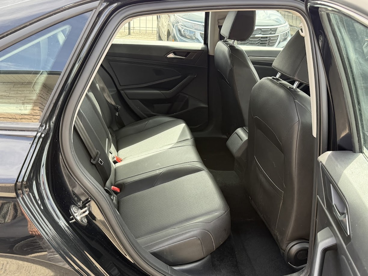 2021 Volkswagen Jetta — view 10