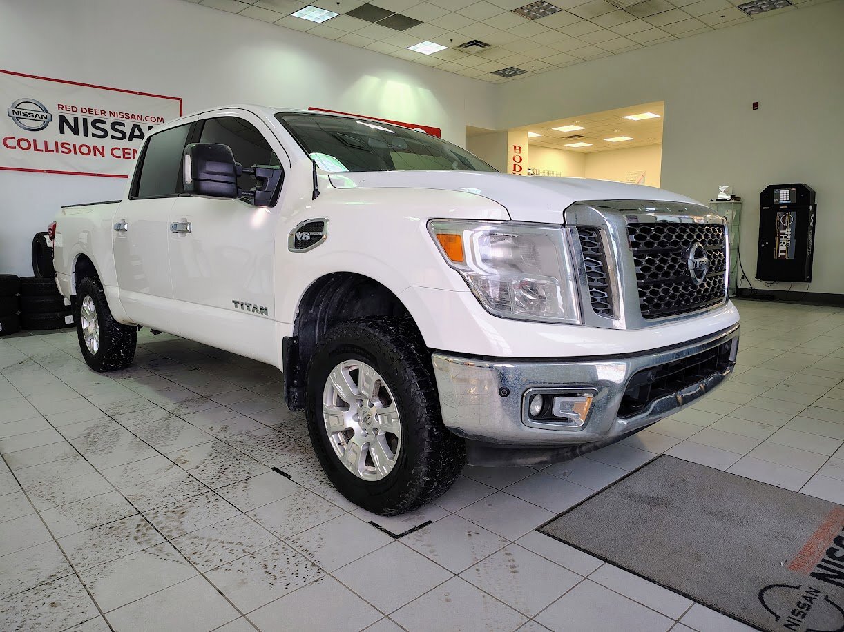 2017 Nissan Titan