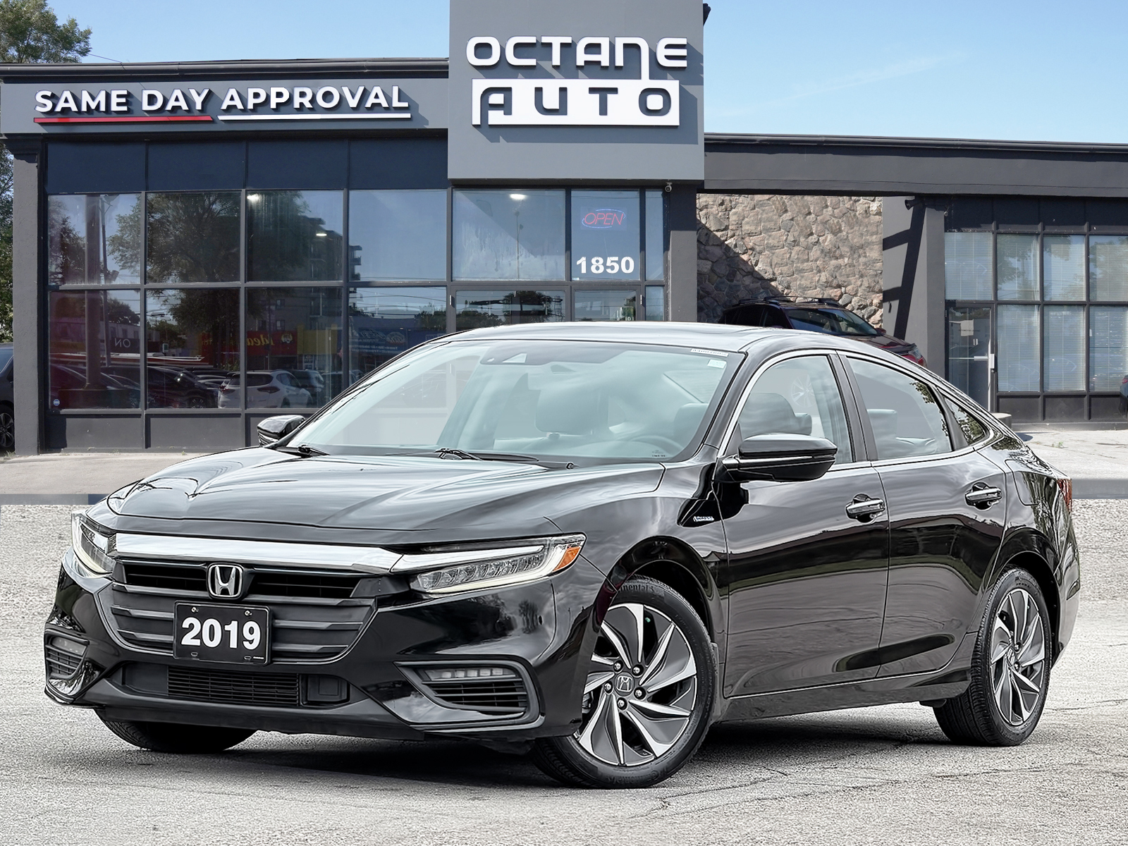 2019 Honda Insight Touring Sedan FWD