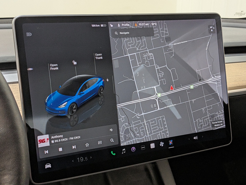 Tesla Model 3 2022